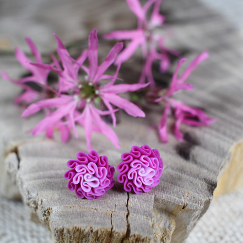 Náušnice magenta — foto 1