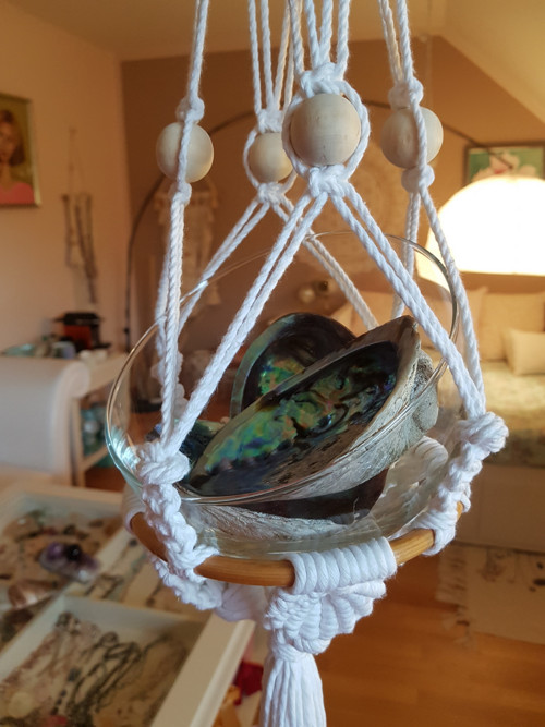 Bílý macrame autorský závěs na květiny