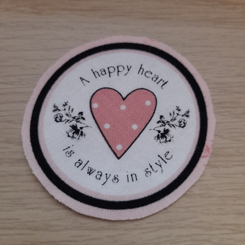 Nášivka happy heart