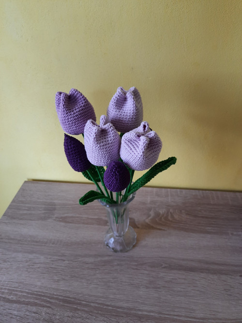 Háčkované tulipány - návod
