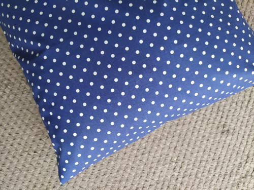 Puntík na modré -povlak na polštář