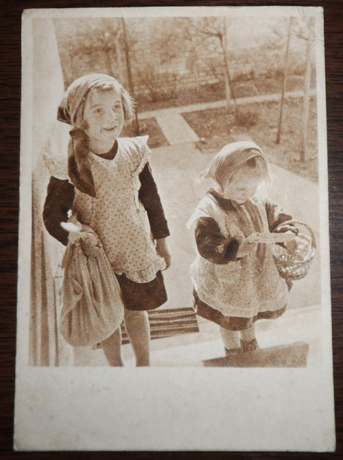 Černobílá POHLEDNICE Velikonoce, 1955 — foto 1