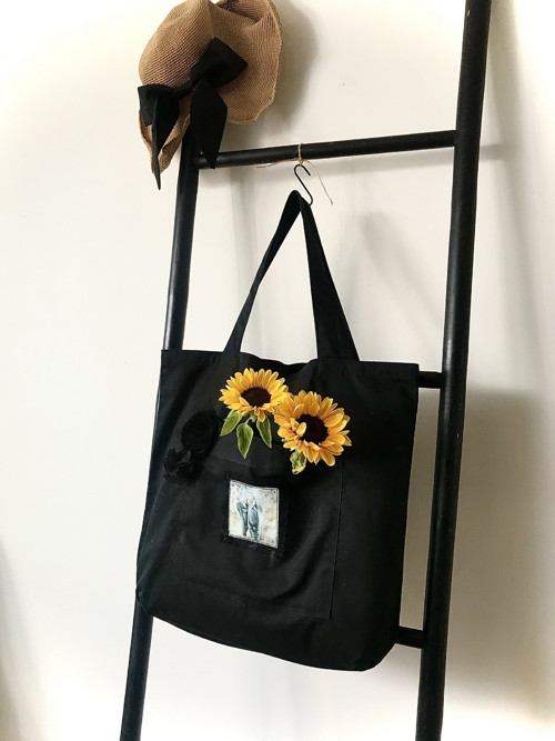BLACK — foto 1