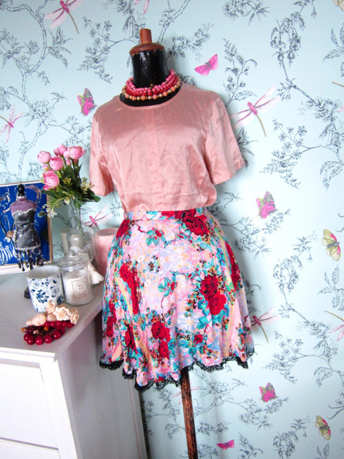 Top powder pink v hedvábí — foto 1