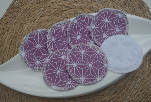 Odličovací tamponky geometrie fialkovovínové