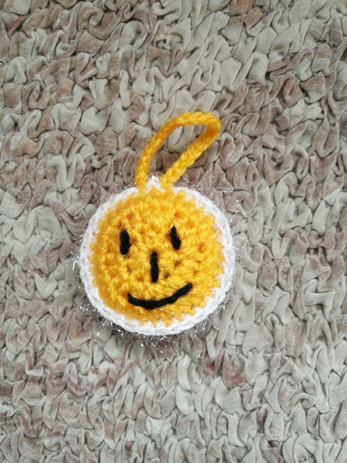 Háčkovaný smajlík . — foto 1