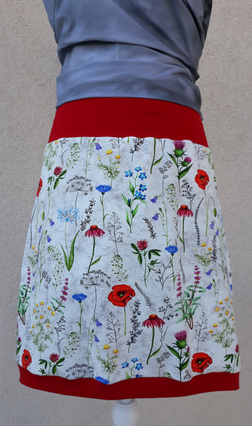LUČNÍ KVÍTÍ délka cca 50cm vel.XS-2XL