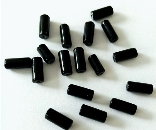Drobný korálek oválek 8x3mm - 15 ks