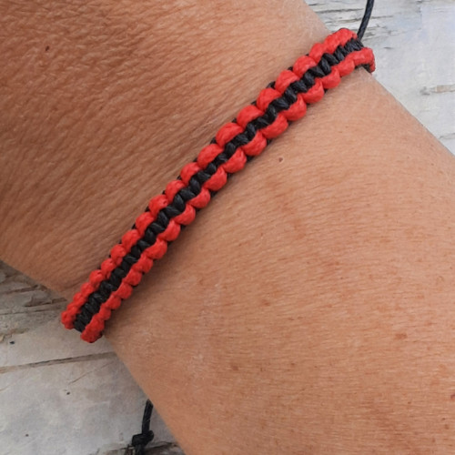 Shamballa náramek černočervený