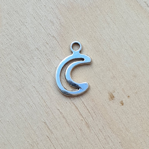 Přívěsek - obrys měsíce 12x18 mm, 5 ks