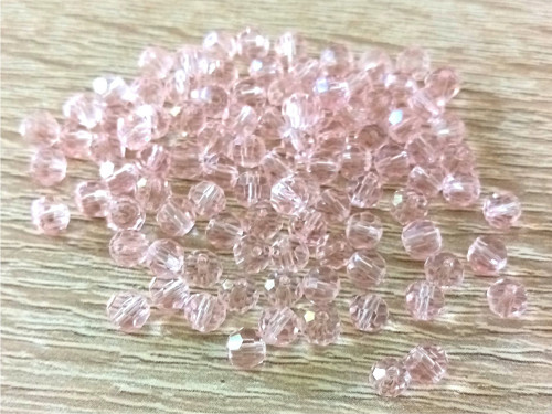 Broušený korálek 4mm - 45 ks