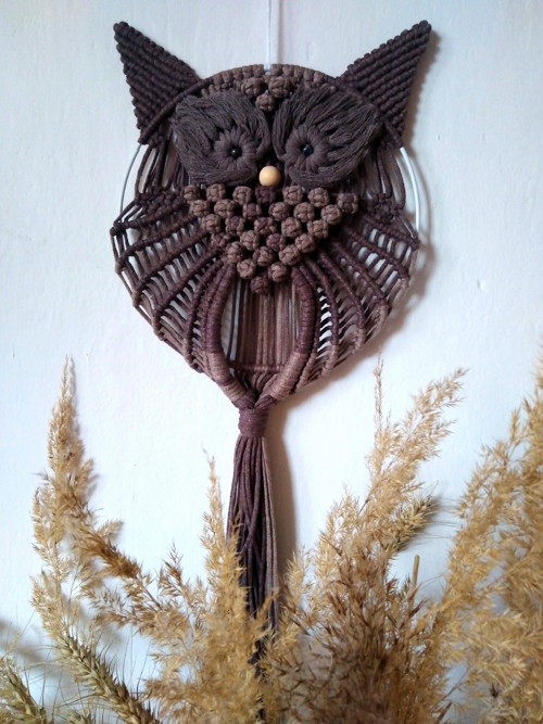 Macrame sova s minerálními kameny