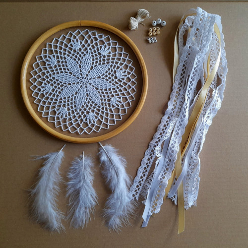Lapač snů BÍLÝ +bambus - sada k sestavení (20 cm)
