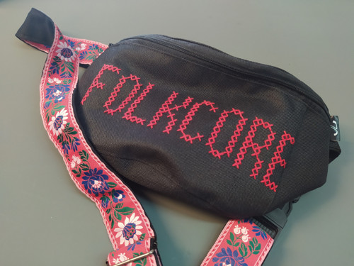 Ledvinka Folkcore červená — foto 1