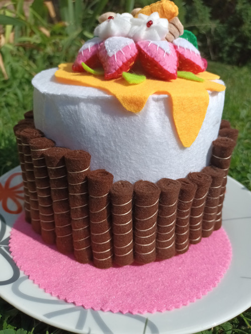 Lehký dort z mascarpone s ovocem