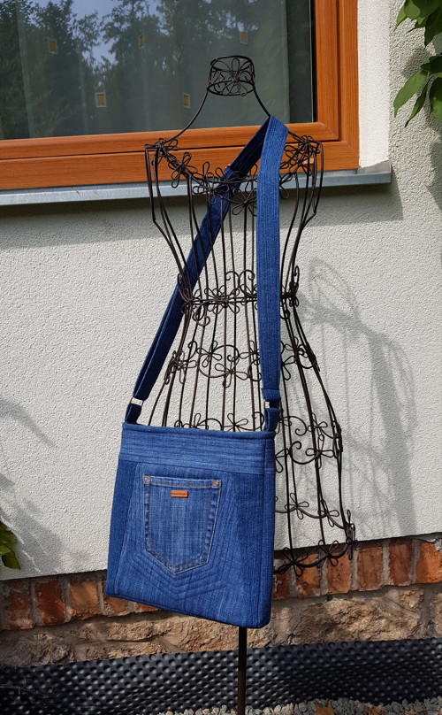 Kabelka z džínoviny — foto 1