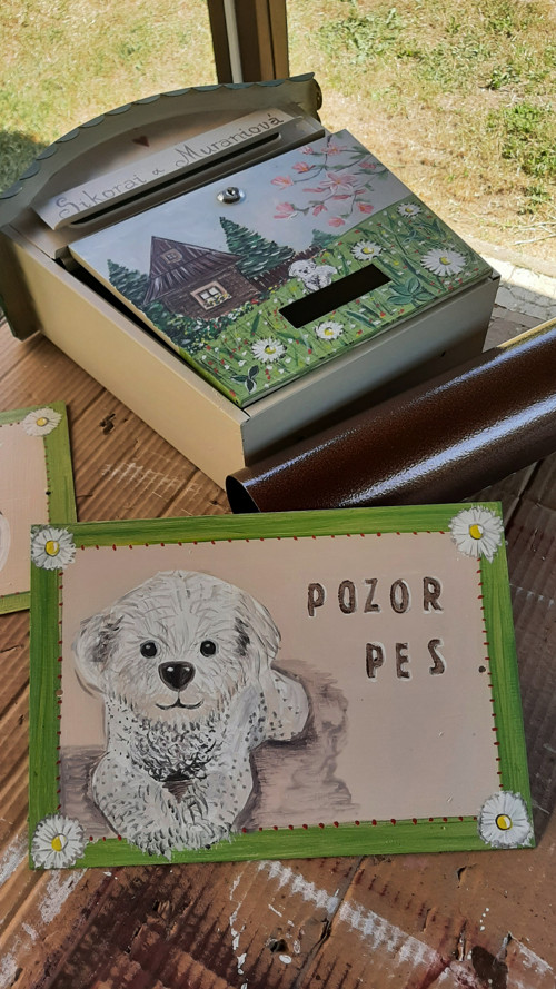 Pozor pes