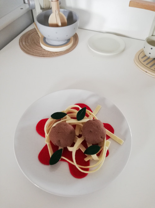 Masové koule s Tagliatelle — foto 1