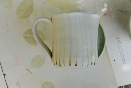 Pruhovaný džbánek, 500 ml — foto 1