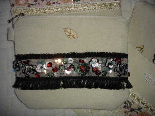 Taštička zdobená 20x16cm