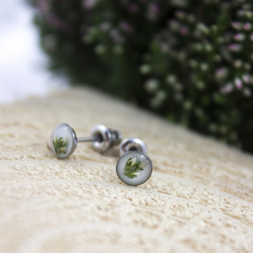 Vřesové mini náušnice 6 mm — foto 1