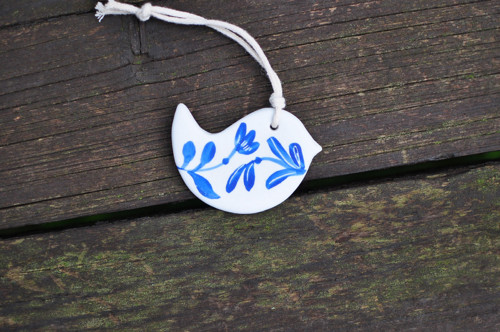 Porcelánová ozdůbka — foto 1