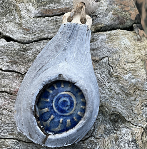 Kramika A Driftwood, Obrázek S Taveným Sklem