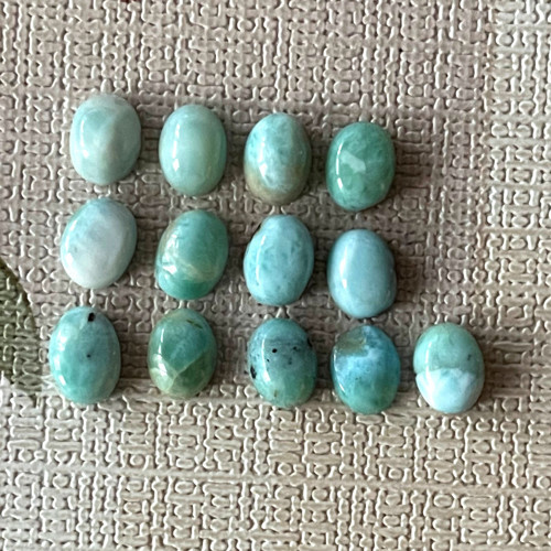 Larimar pravý kabošon ovál / 9x7mm — foto 1