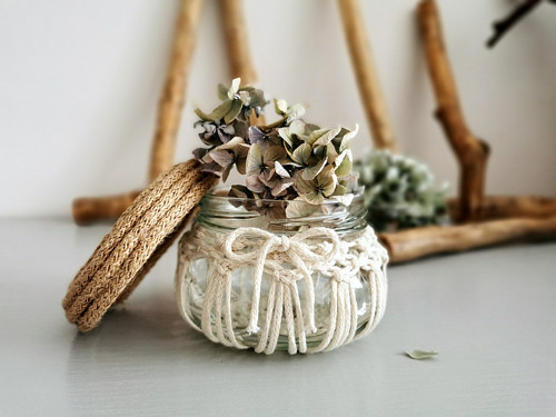 Dekorační dóza - macrame/drhaná — foto 1