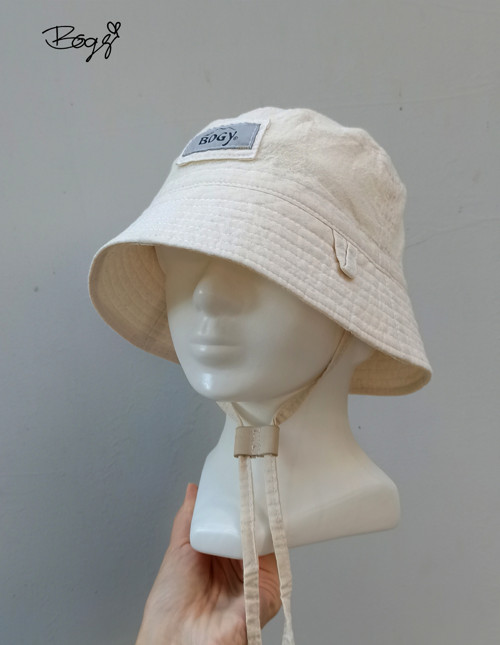 Plátěný klobouk Bucket Hat s provázkem pod bradu