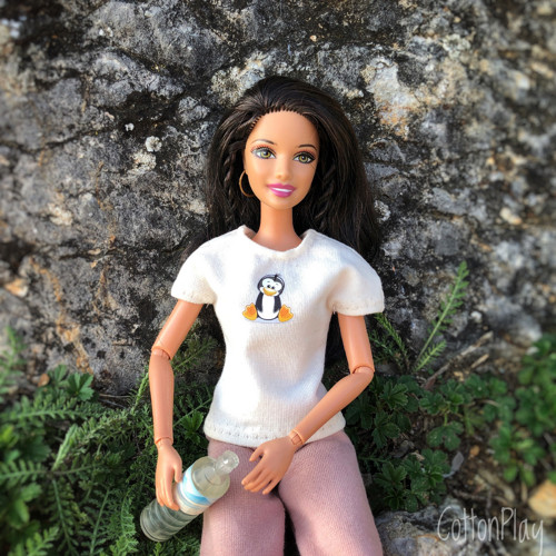 Barbie - tričko smetanové s tučňákem