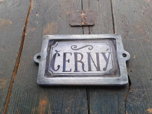 Pan Černý