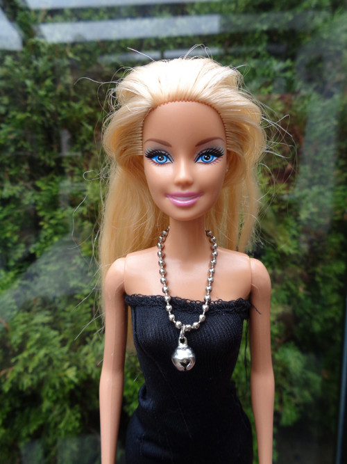 Náhrdelník pro Barbie - rolnička