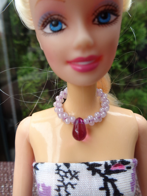 Náhrdelník pro Barbie - fialová