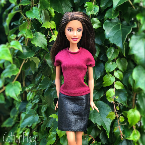 Barbie - tričko vínové