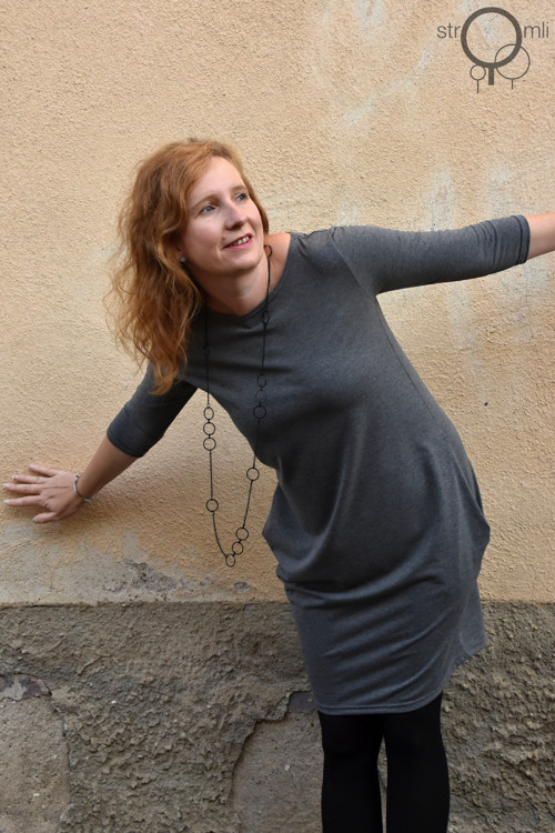 Šedé melírované s kapsami s kapsami, vel. L — foto 1