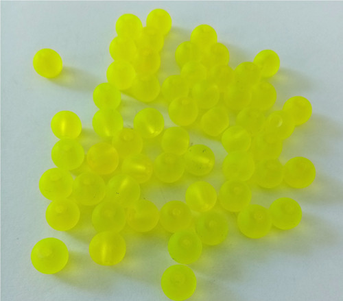 Skleněné kuličky 6mm /ledové sklo/ - 40ks