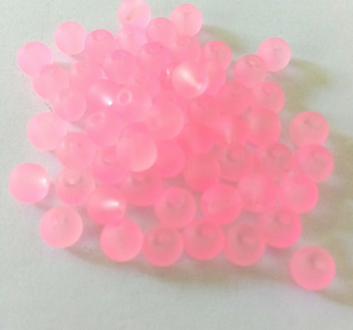 Skleněné kuličky 6mm /ledové sklo/ - 40ks