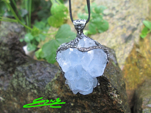 Talisman ,, Nového Věku " — foto 1