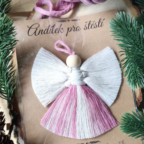 Macramé andílek - smetanový s žíhanou sukýnkou