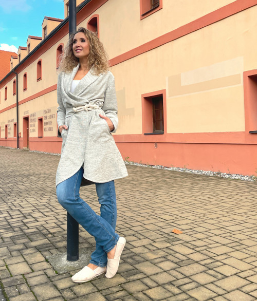 Prodloužené sako béžové — foto 1