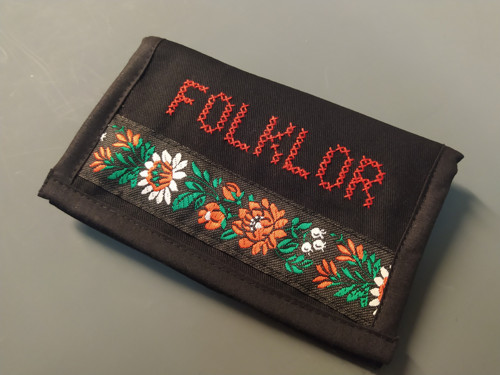 Tabatěrka Folklor červená