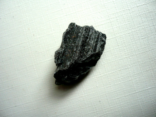 Turmalín skoryl - špalík 24 mm, č.31