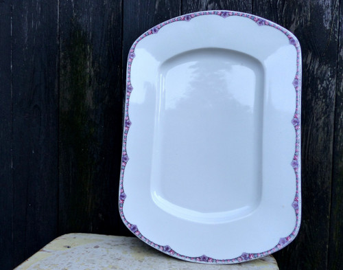 Květy fialkové...servírovací porcelánový tác