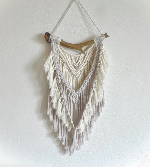Závěsné macramé na paroží I. VÝPRODEJ — foto 1