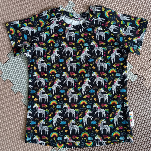 Triko Unicorn vel. 110 — foto 1