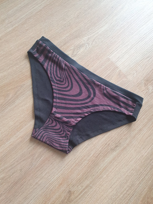 Kalhotky vínová zebra č. 96 vel.S