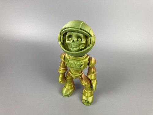 Astronaut kostlivec - duhová, 3D tisk — foto 1