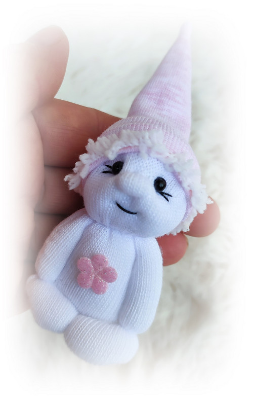 Skříteček do dlaně. MINI č.2569/S