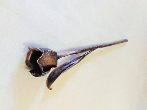Kovaný tulipán